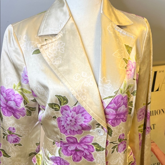 Banana Republic trench coat women’s gold silk gorgeous floral size medium NWOT - Picture 3 of 5